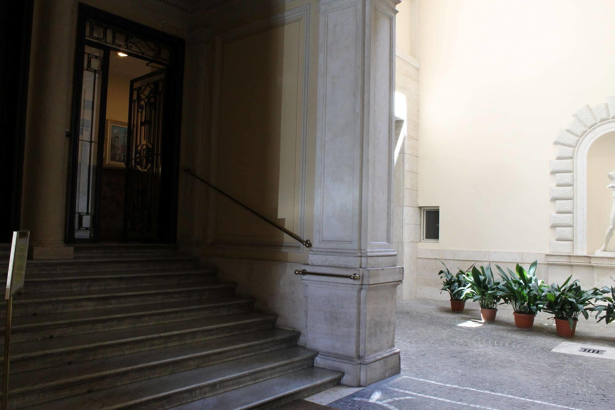 Hotel Seiler Rome Exterior photo
